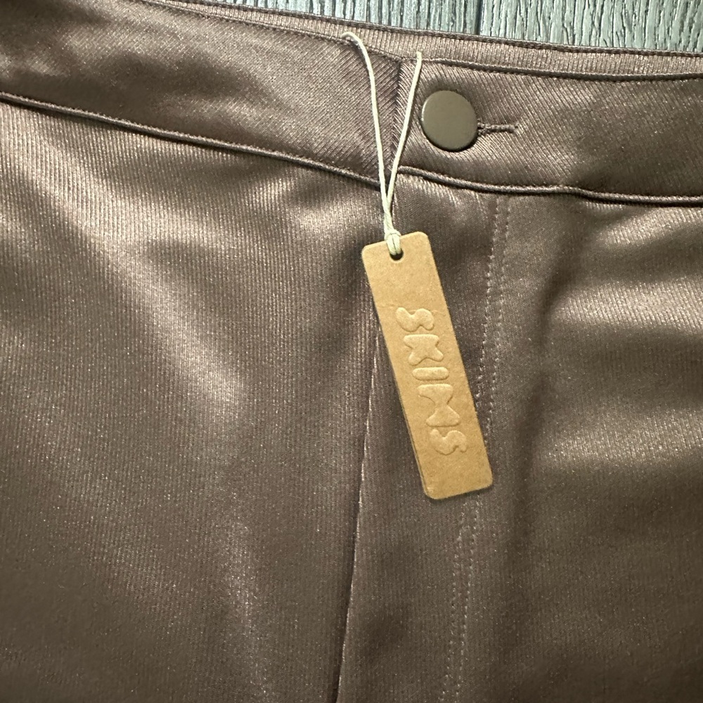 SKIMS Taupe Shimmer High-Rise Leggings